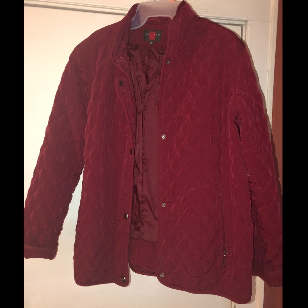 Women’s GALLERY Puffer Jacket (Burgundy)